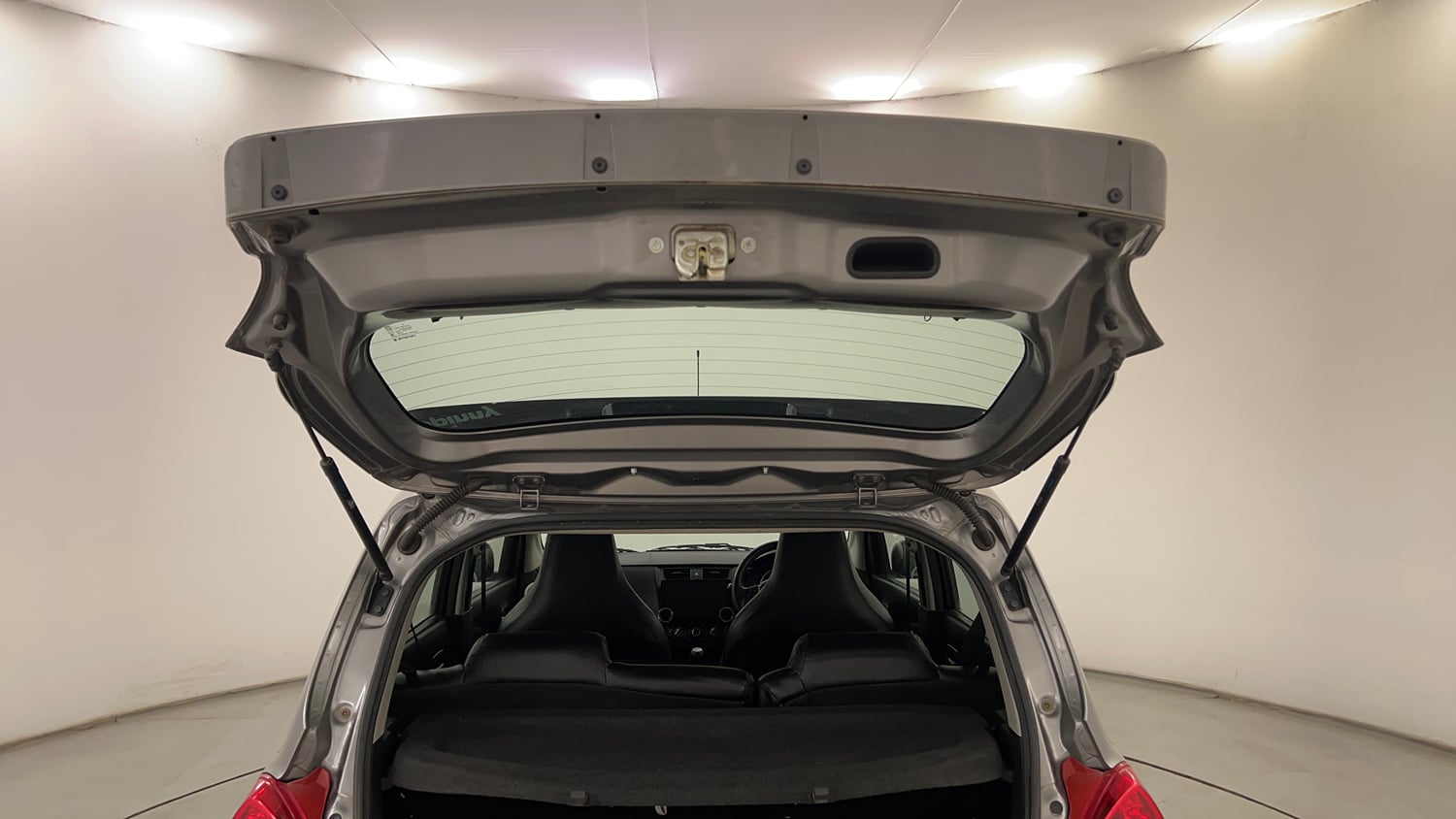 Used 2018 Maruti Suzuki Celerio X Zxi (Opt) Petrol Manual interior DICKY DOOR OPEN VIEW