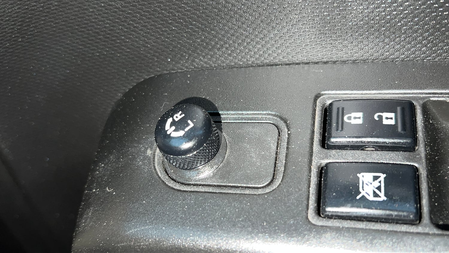 Used 2023 Maruti Suzuki Wagon R VXI 1.0 CNG Cng Manual top_features Adjustable ORVM