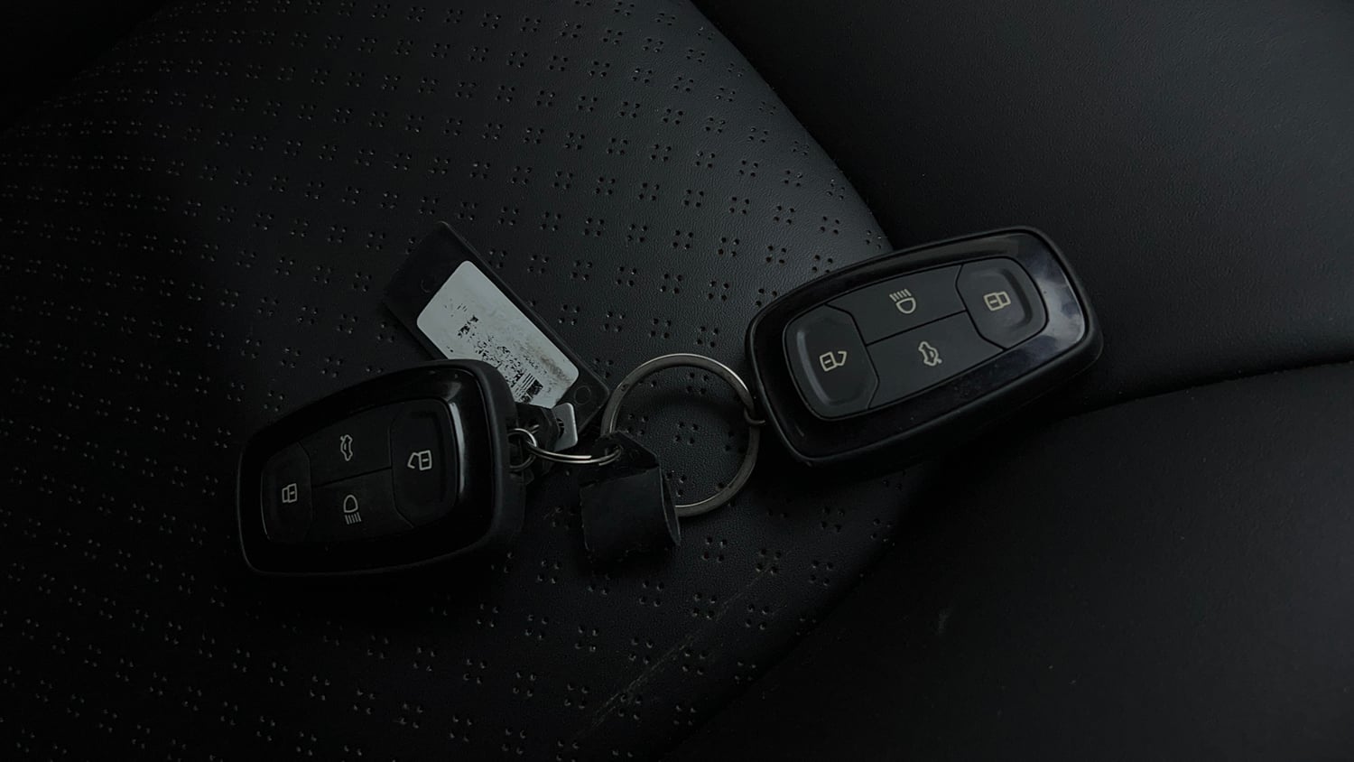 Used 2022 Tata Nexon XZA Plus Petrol Automatic extra CAR KEY VIEW