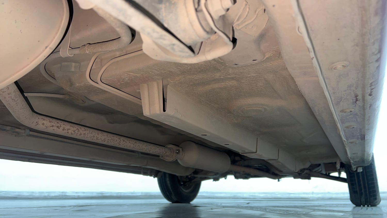 Used 2017 Maruti Suzuki Wagon R LXI CNG Cng Manual extra REAR RIGHT UNDERBODY VIEW