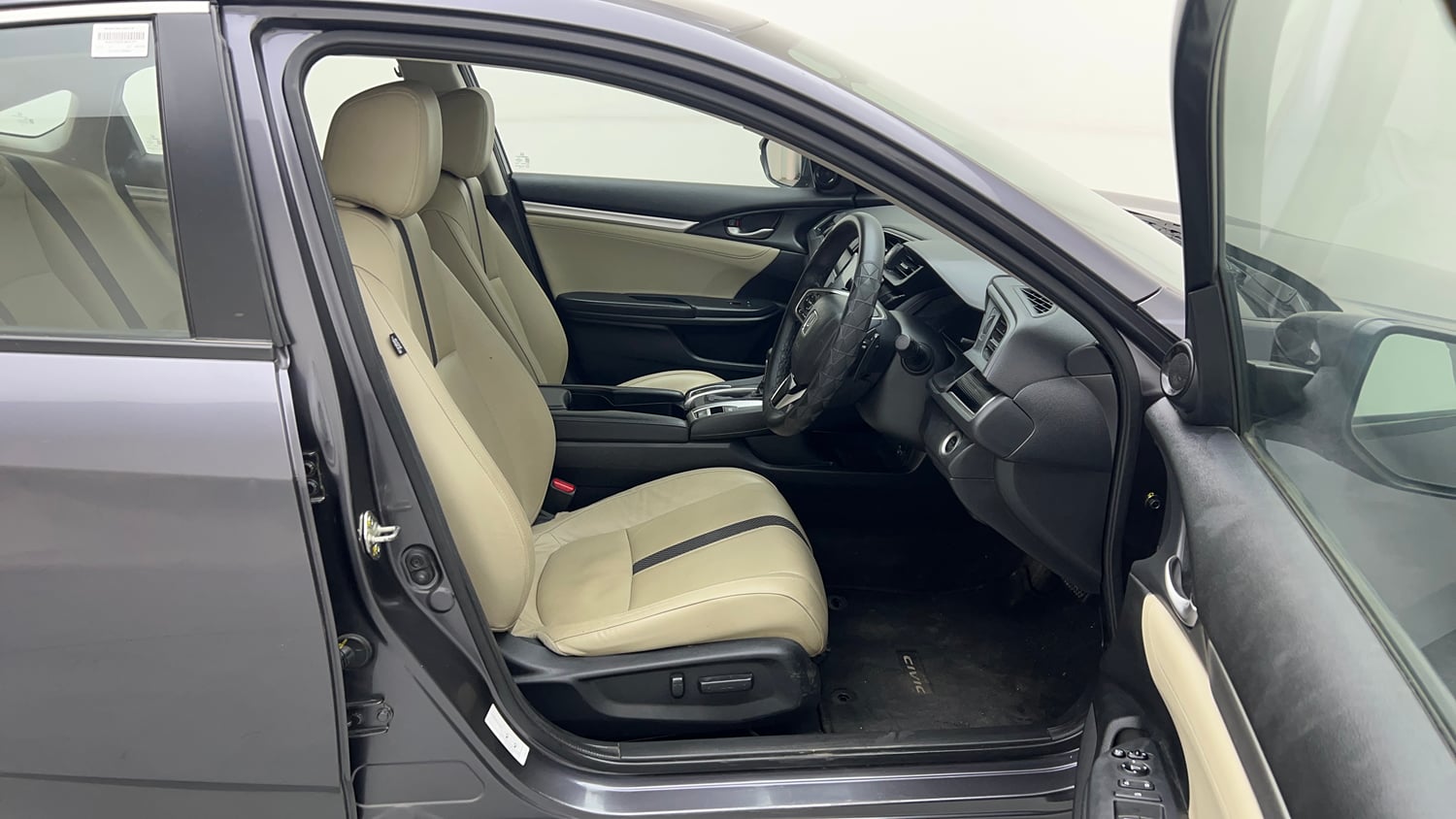 Used 2020 Honda Civic VX CVT Petrol Petrol Automatic interior RIGHT SIDE FRONT DOOR CABIN VIEW
