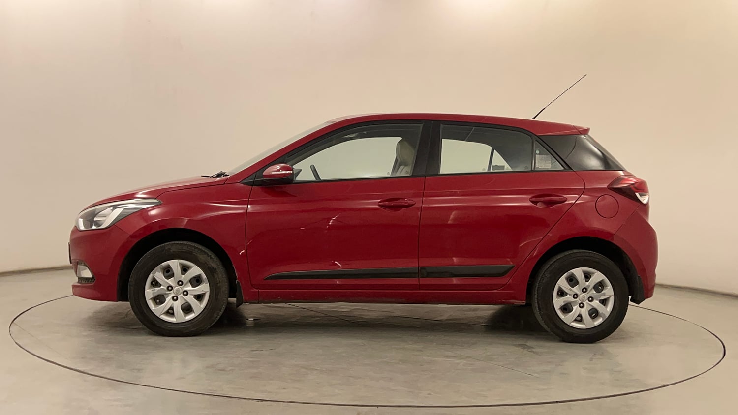 Used 2016 Hyundai Elite i20 Sportz 1.2 Petrol Manual exterior LEFT SIDE VIEW