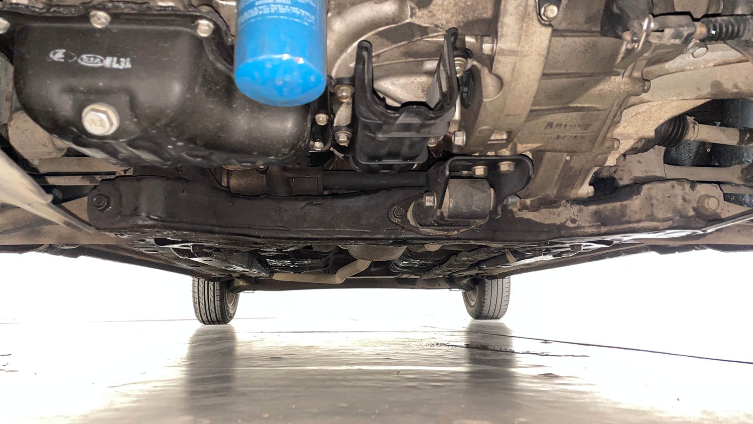 Used 2018 Hyundai Grand i10 Asta 1.2 Kappa VTVT Petrol Manual extra FRONT LEFT UNDERBODY VIEW