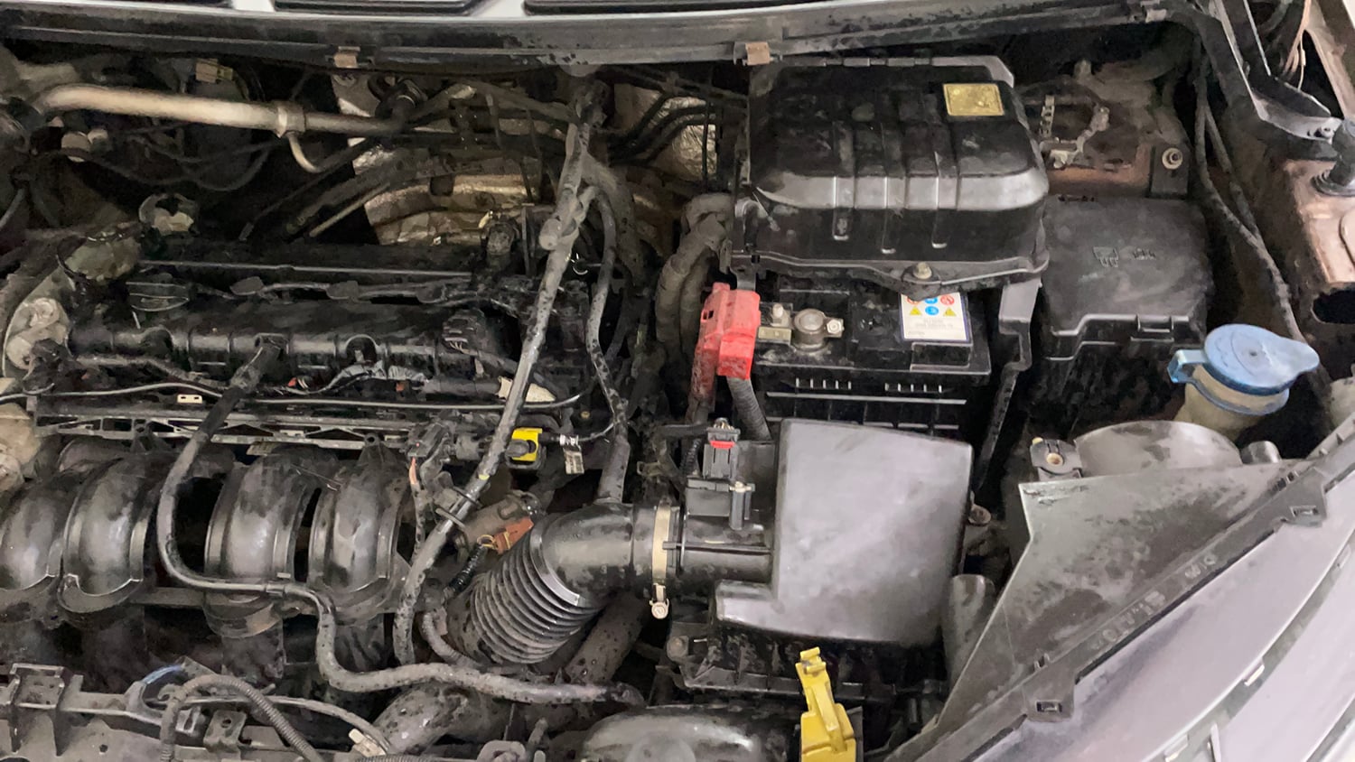 Used 2016 Ford EcoSport Titanium 1.5L Ti-VCT AT Petrol Automatic engine ENGINE LEFT SIDE VIEW