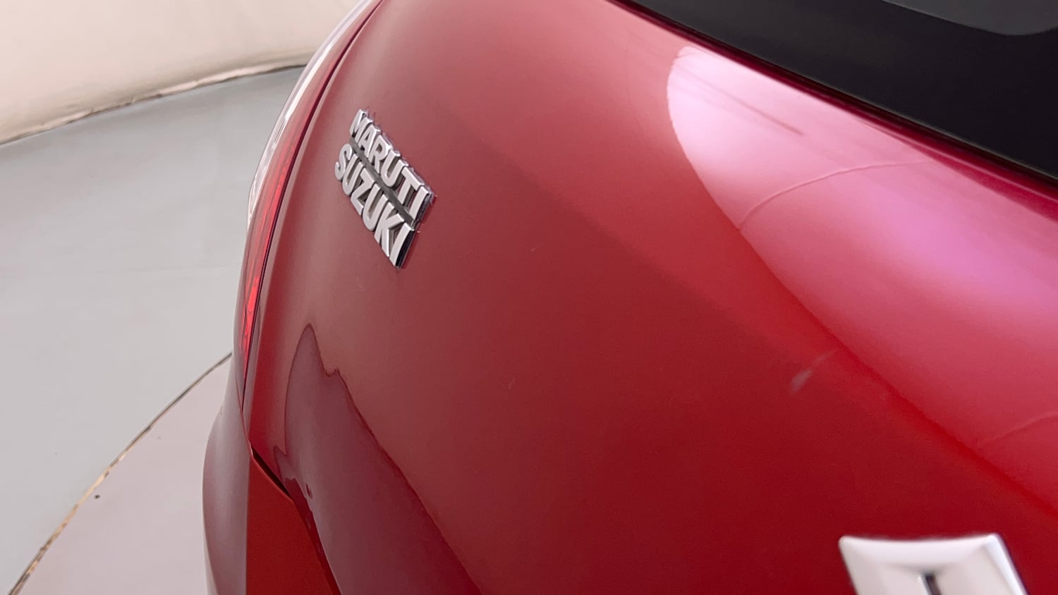 Used 2012 Maruti Suzuki Swift VXi Petrol Manual dents MINOR SCRATCH