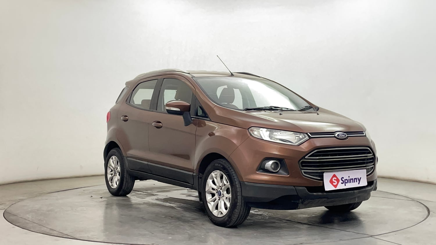 Used 2016 Ford EcoSport Titanium 1.5L Ti-VCT AT Petrol Automatic exterior RIGHT FRONT CORNER VIEW