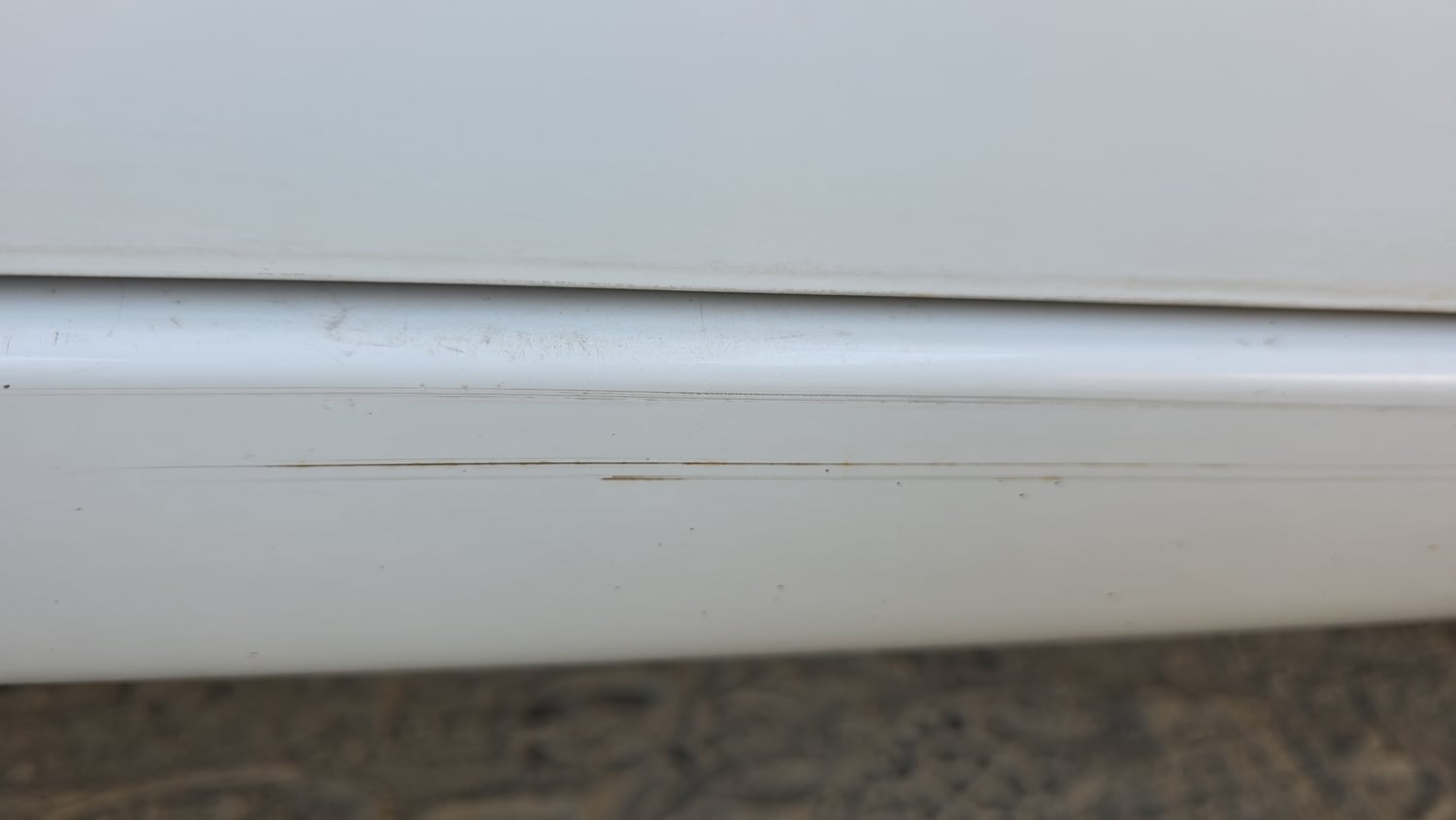 Used 2015 Maruti Suzuki Wagon R VXI Petrol Manual dents MINOR SCRATCH