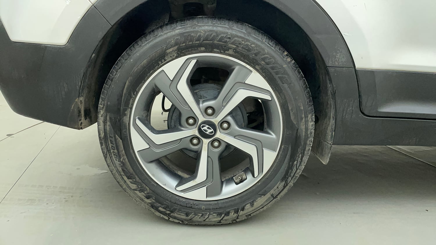 Used 2019 Hyundai Creta SX 1.6 (O) Petrol Petrol Manual tyres RIGHT REAR TYRE RIM VIEW