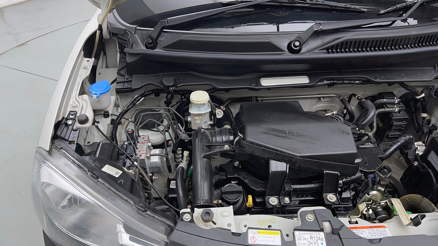 Used 2025 Maruti Suzuki S-Presso Lxi (O) Petrol Manual engine ENGINE RIGHT SIDE VIEW