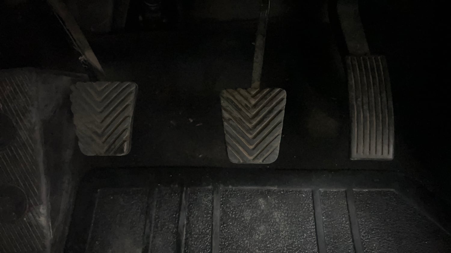 Used 2016 Hyundai Elite i20 Sportz 1.2 Petrol Manual interior PEDALS VIEW