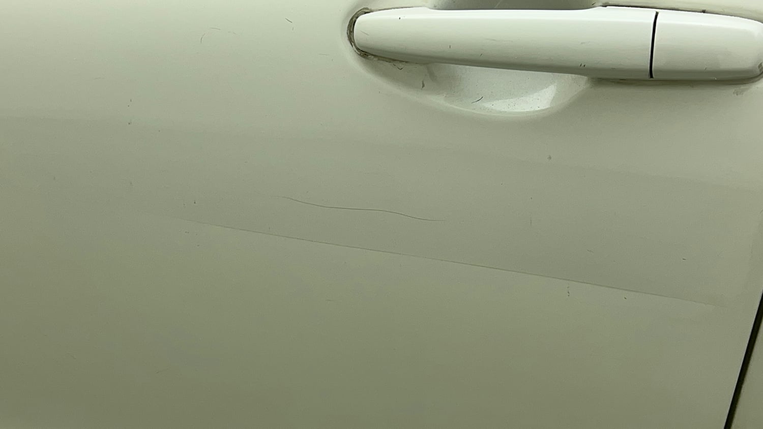 Used 2021 Maruti Suzuki Swift VXi Petrol Manual dents MINOR DENT