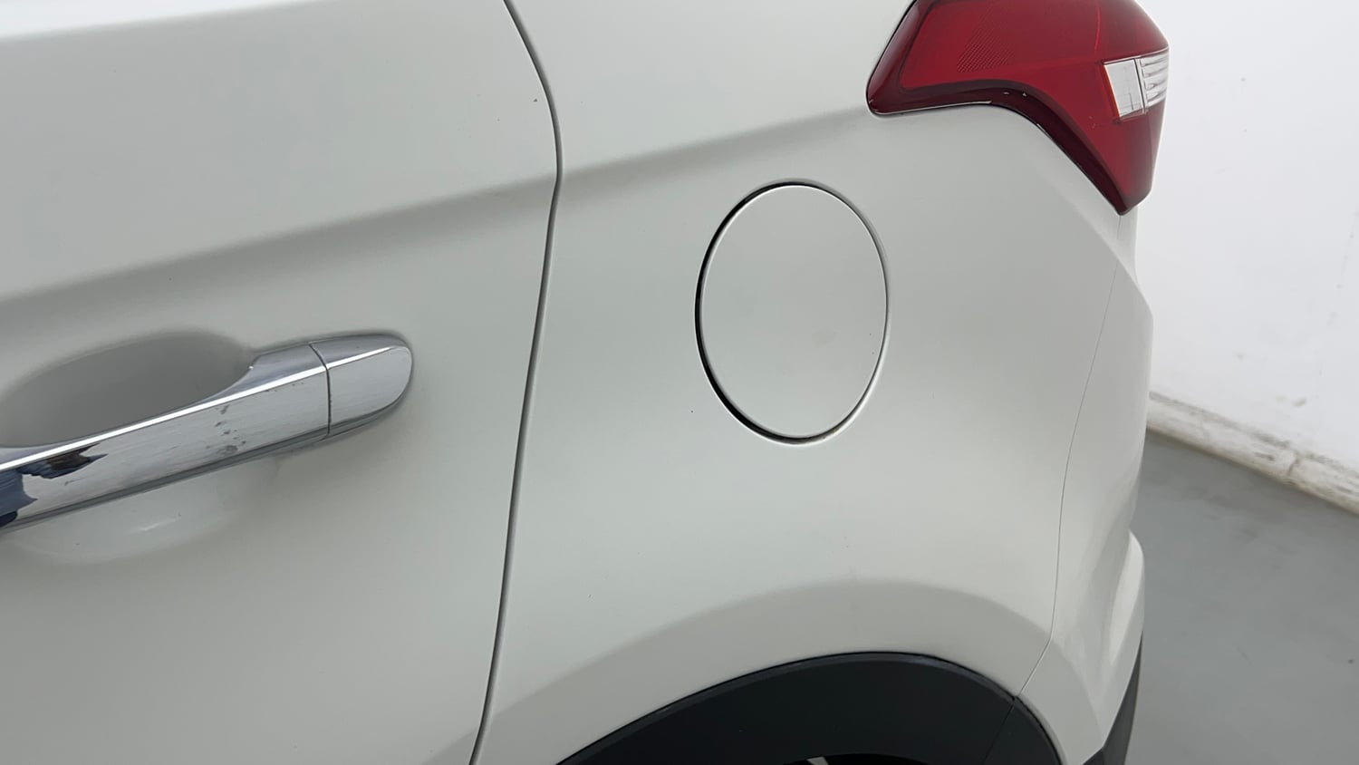 Used 2017 Hyundai Creta SX Plus 1.6 AT Petrol Petrol Automatic dents MINOR SCRATCH