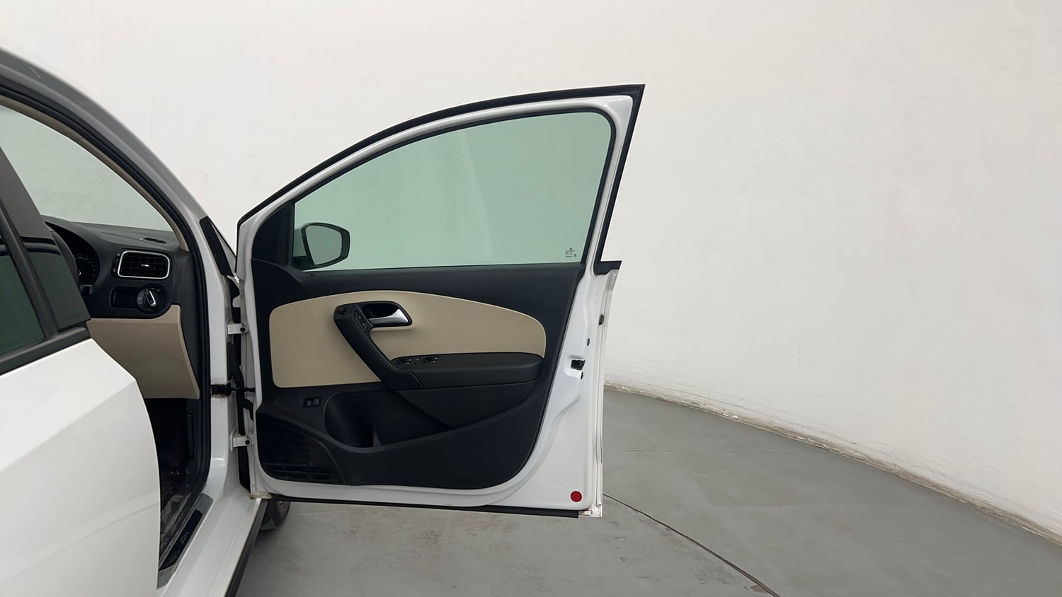Used 2022 Volkswagen Vento Highline Plus 1.0L TSI Automatic Petrol Automatic interior RIGHT FRONT DOOR OPEN VIEW