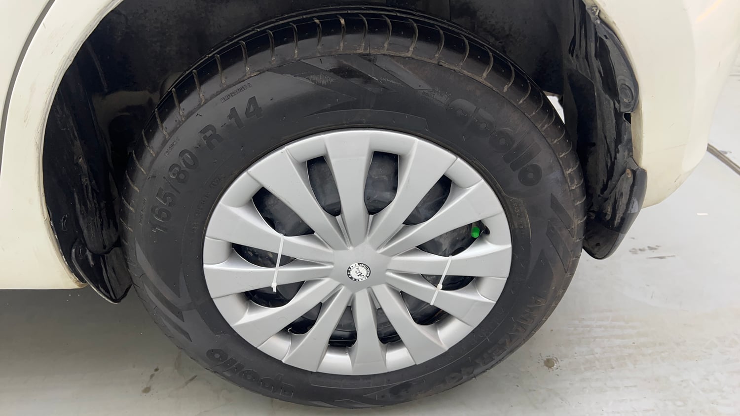 Used 2021 Maruti Suzuki Swift VXi Petrol Manual tyres LEFT REAR TYRE RIM VIEW