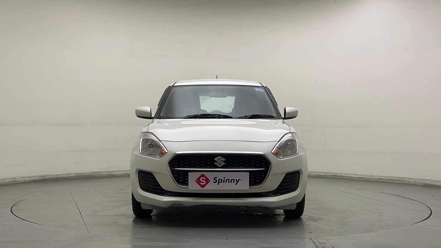 Used 2021 Maruti Suzuki Swift VXi Petrol Manual exterior FRONT VIEW