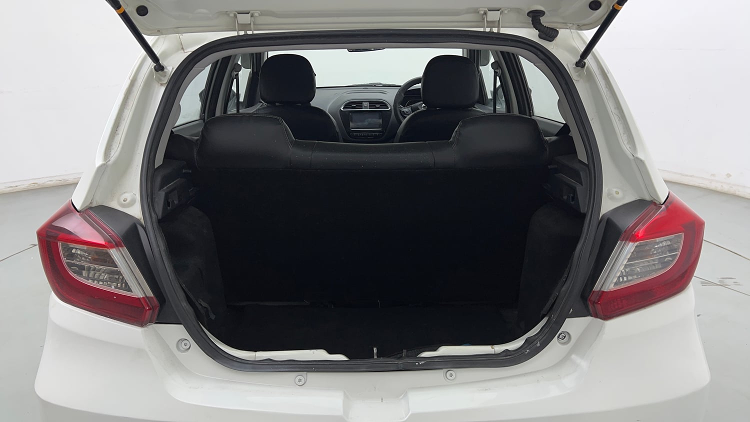 Used 2020 Tata Tiago XZA Petrol Automatic interior DICKY INSIDE VIEW