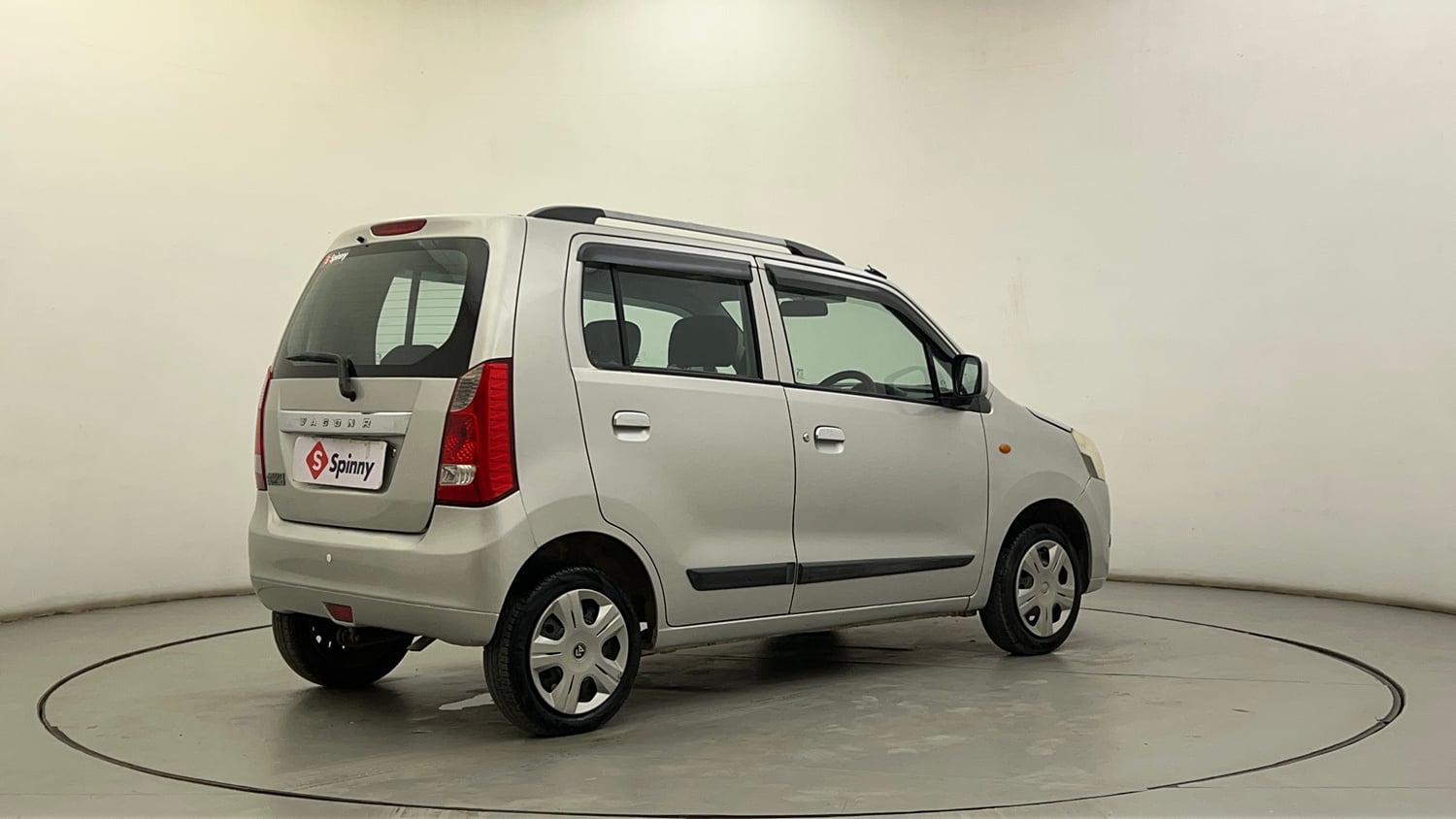 Used 2012 Maruti Suzuki Wagon R 1.0 VXI Petrol + CNG (Outside Fitted) Cng Manual exterior RIGHT REAR CORNER VIEW