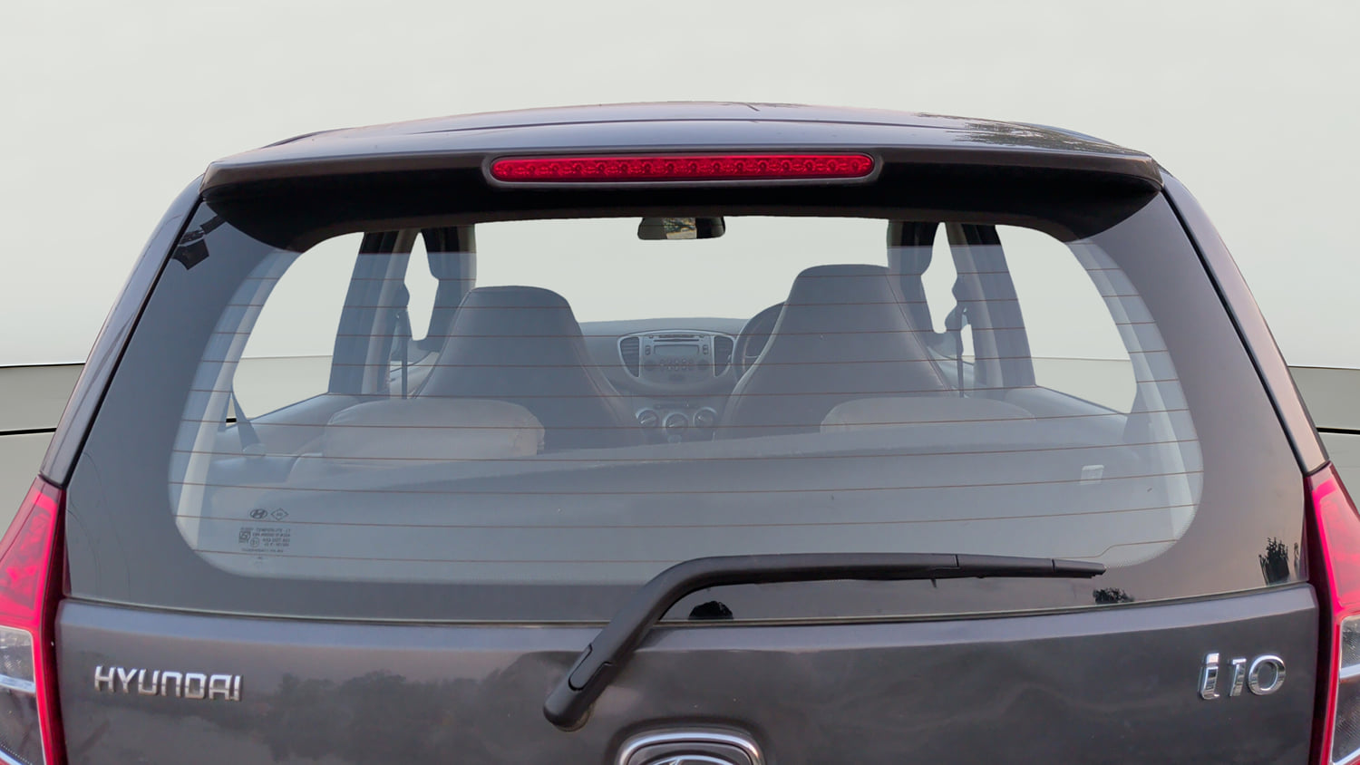 Used 2012 Hyundai i10 Sportz 1.2 Kappa2 Petrol Manual exterior BACK WINDSHIELD VIEW