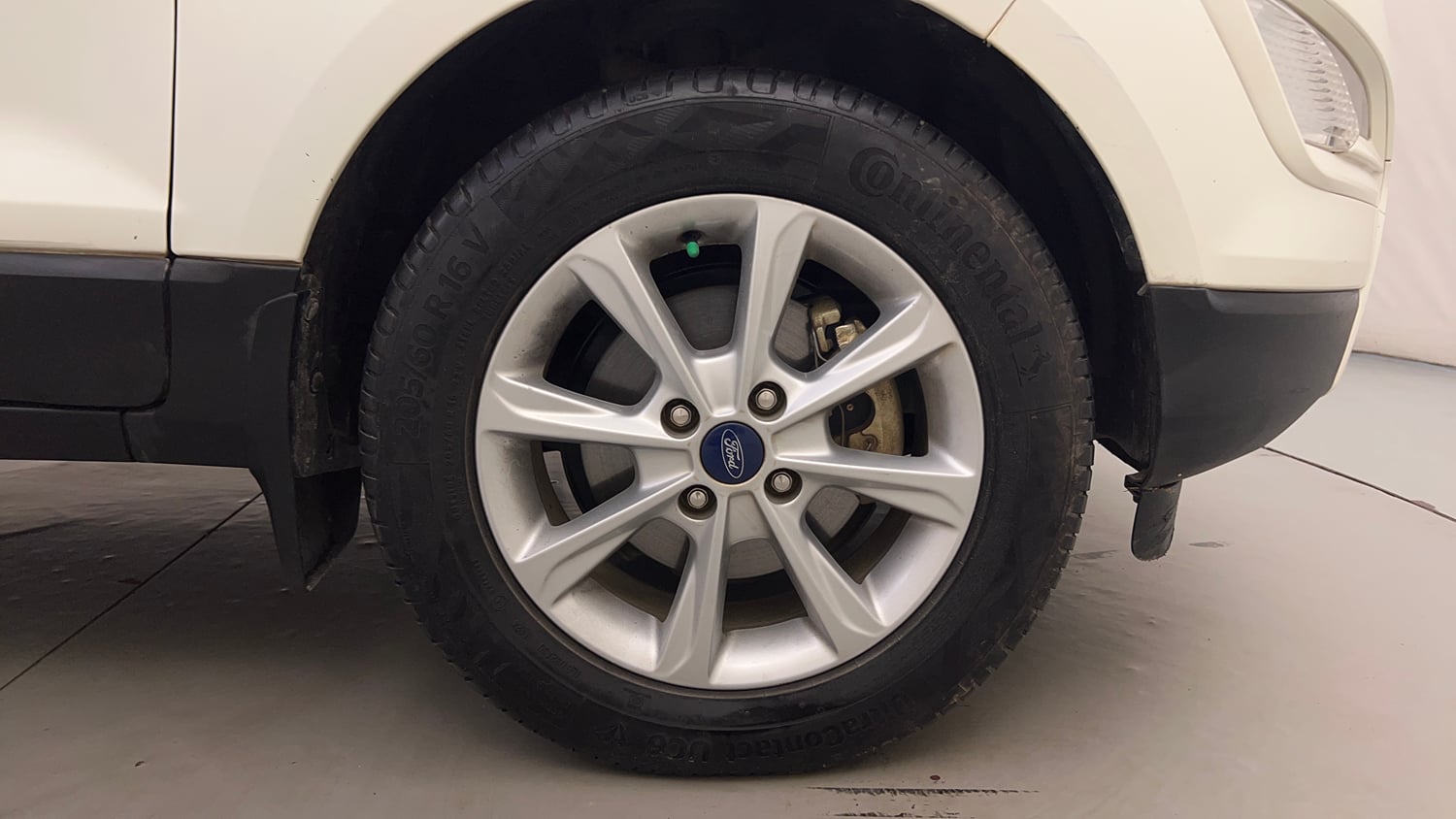 Used 2021 Ford EcoSport Titanium 1.5L TDCi Diesel Manual tyres RIGHT FRONT TYRE RIM VIEW