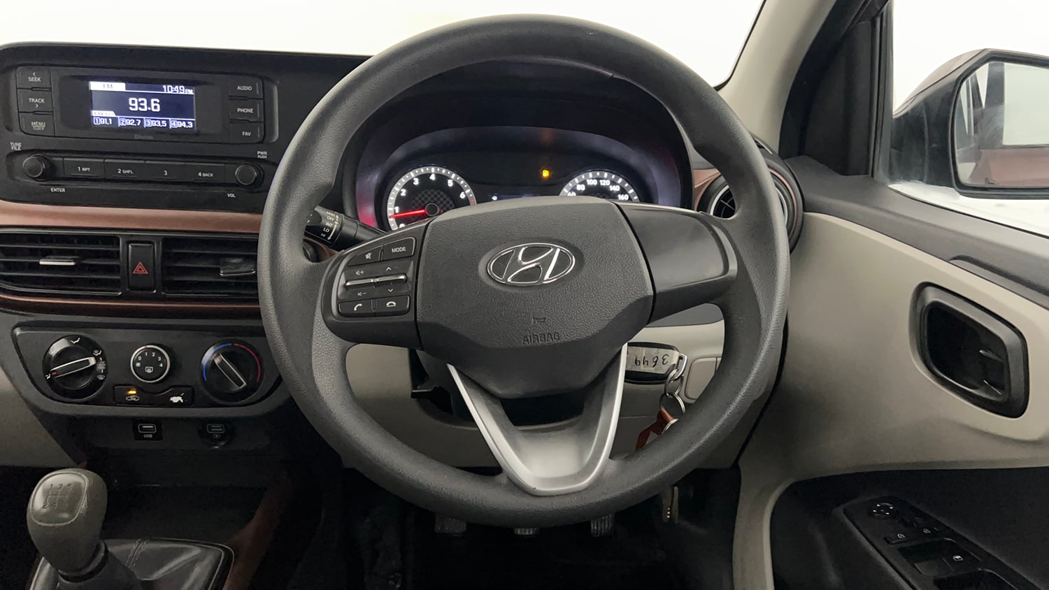 Used 2022 Hyundai Aura S 1.2 CNG Cng Manual interior STEERING VIEW