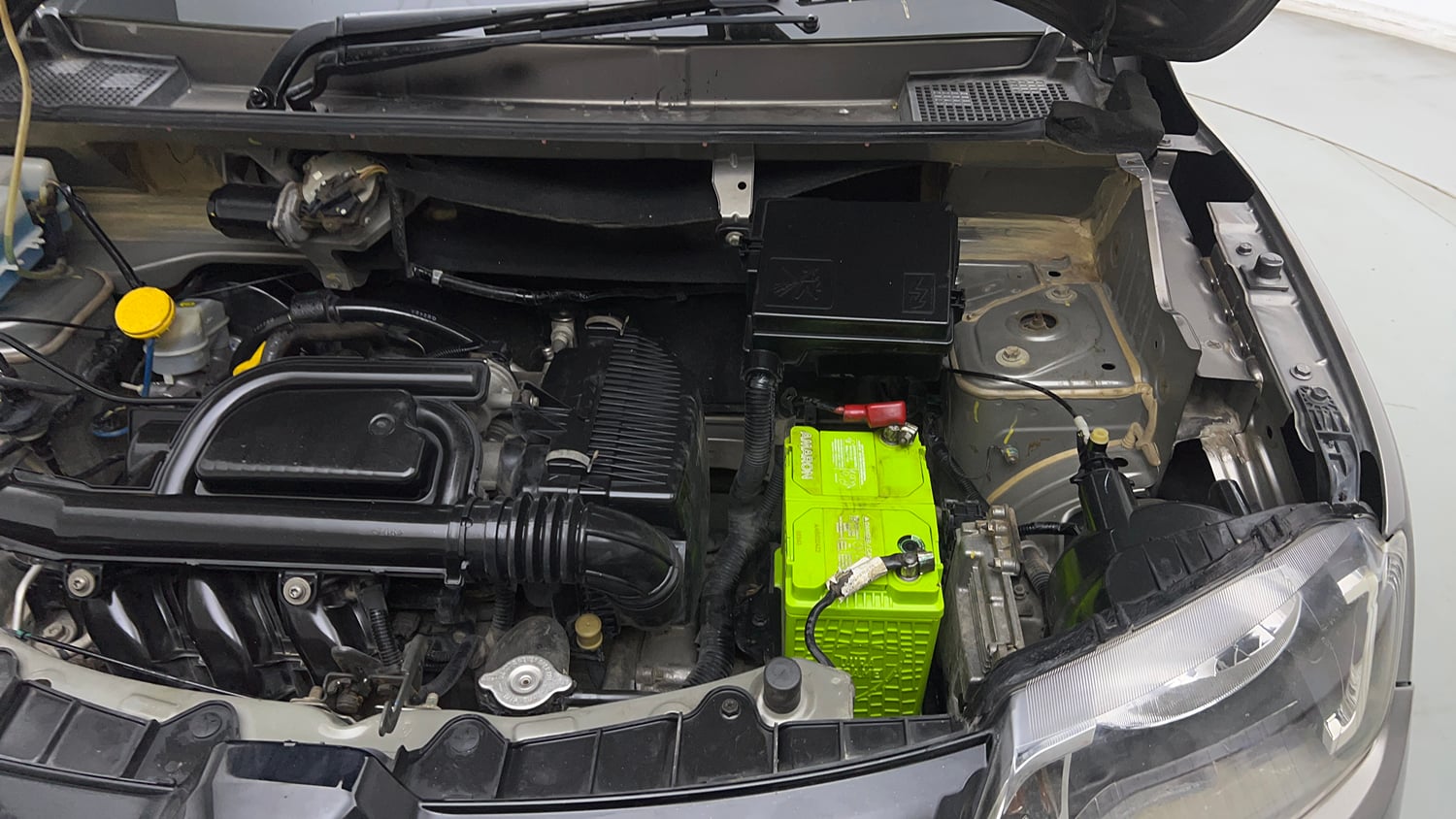 Used 2019 Renault Kwid 1.0 RXT AMT Opt Petrol Automatic engine ENGINE LEFT SIDE VIEW