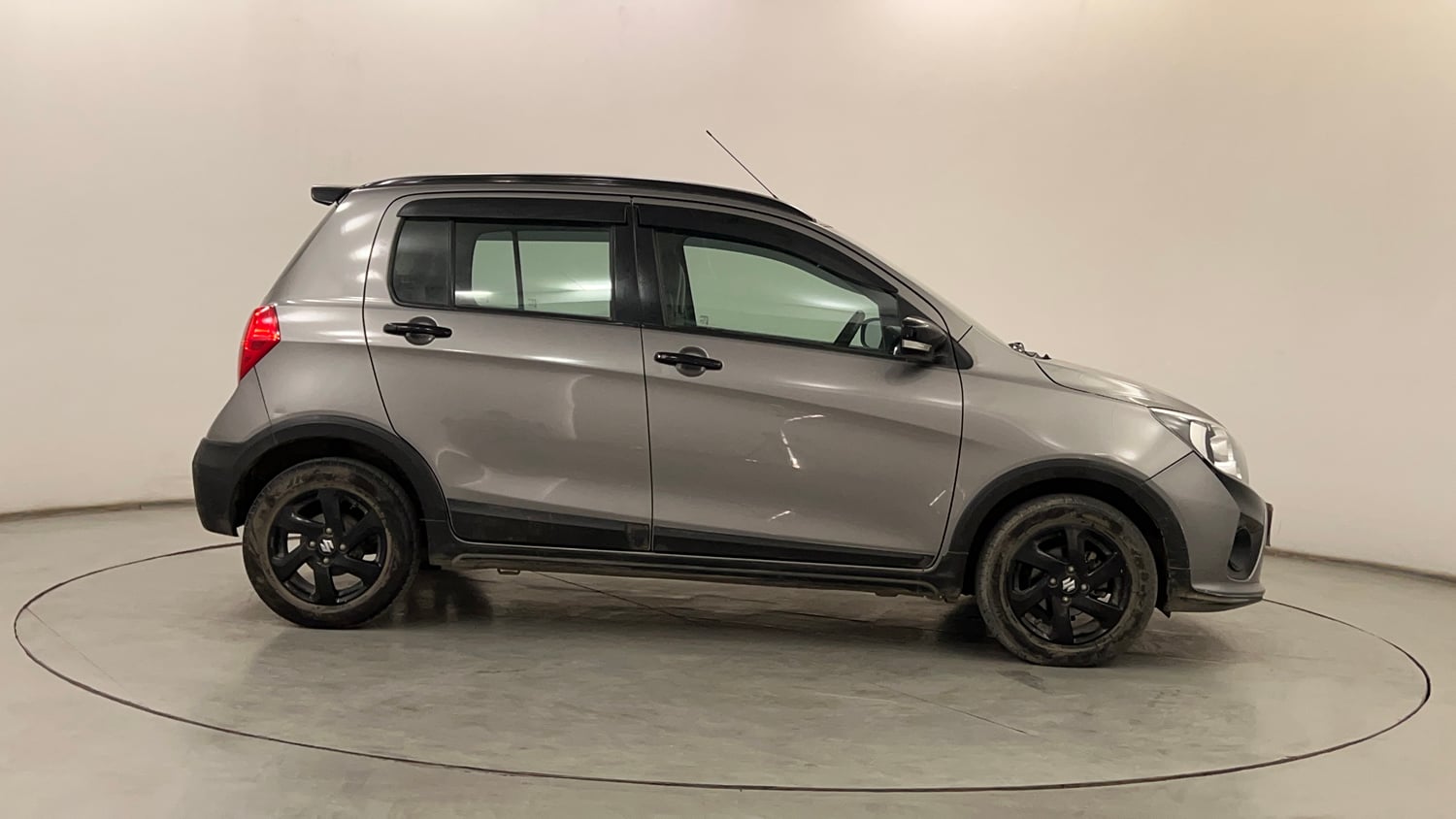 Used 2018 Maruti Suzuki Celerio X Zxi (Opt) Petrol Manual exterior RIGHT SIDE VIEW