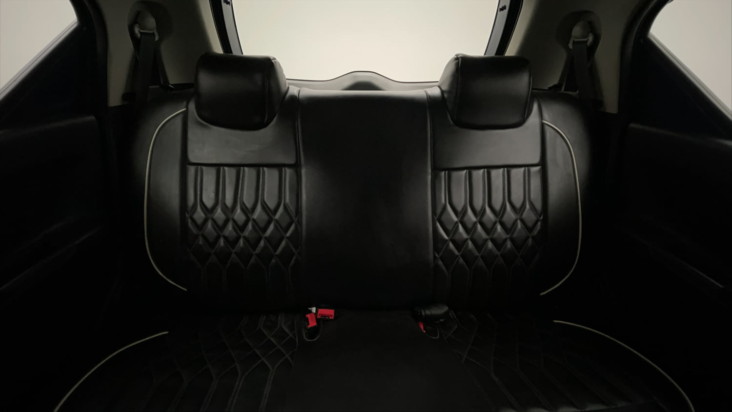 Used 2021 Maruti Suzuki Ignis Sigma 1.2 MT Petrol Manual interior REAR SEAT CONDITION VIEW