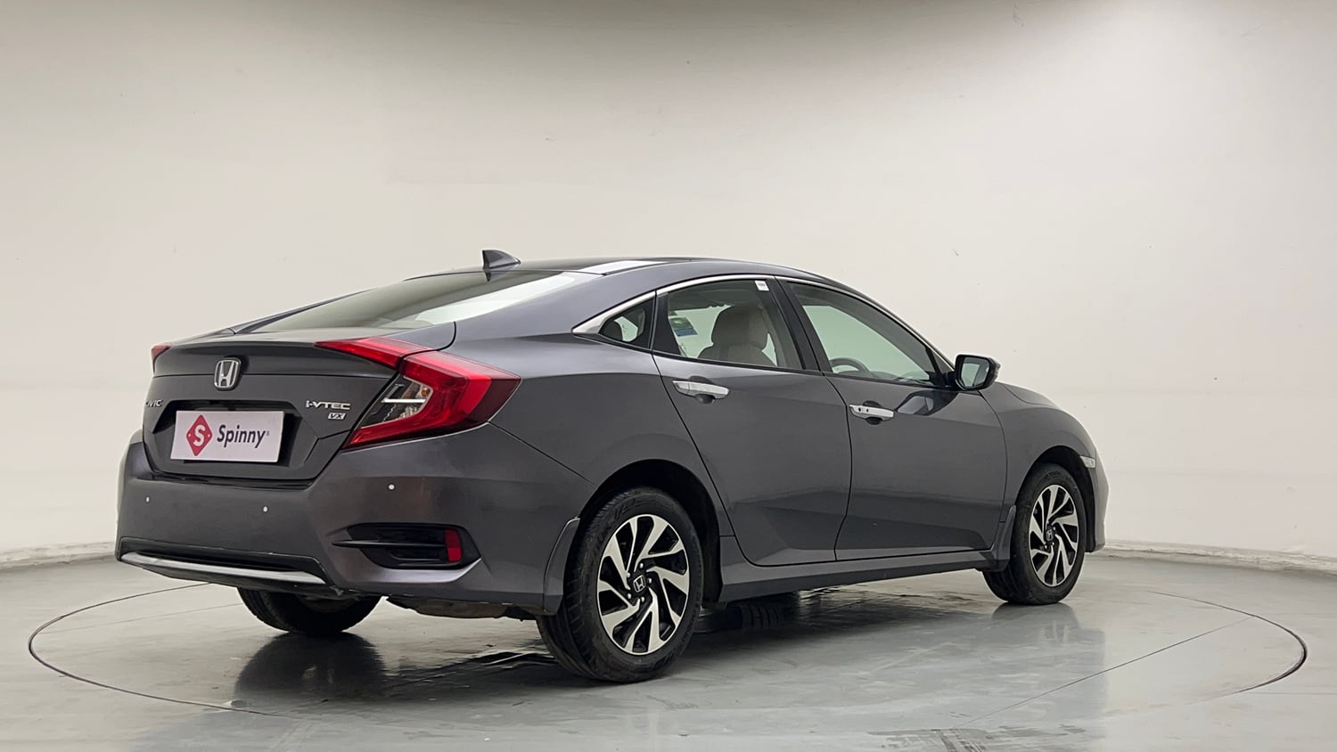 Used 2020 Honda Civic VX CVT Petrol Petrol Automatic exterior RIGHT REAR CORNER VIEW