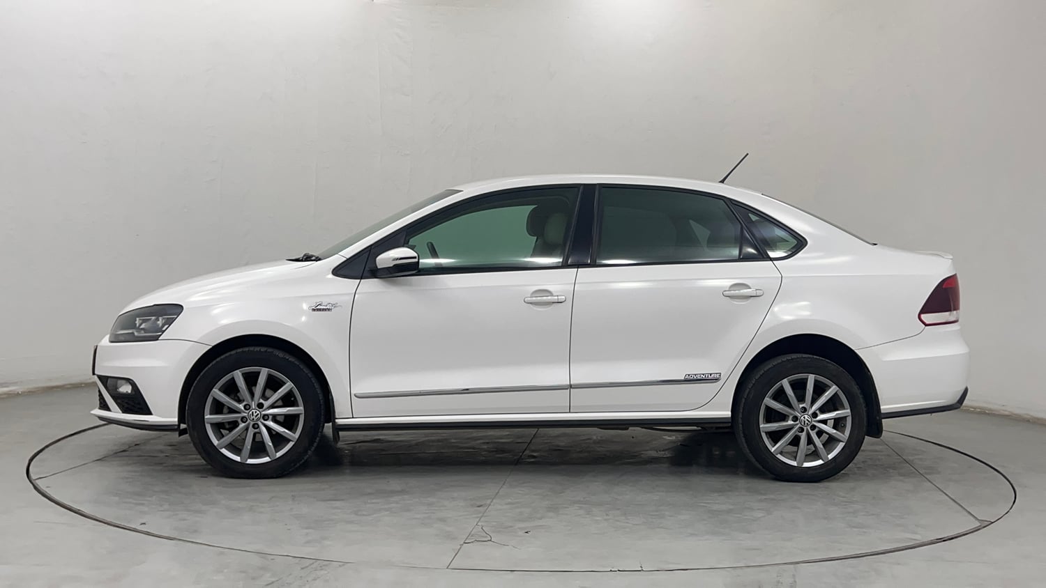 Used 2022 Volkswagen Vento Highline Plus 1.0L TSI Automatic Petrol Automatic exterior LEFT SIDE VIEW