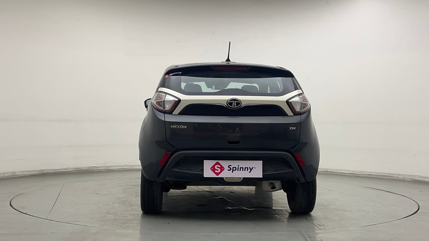 Used 2018 Tata Nexon XM Petrol Manual exterior BACK VIEW