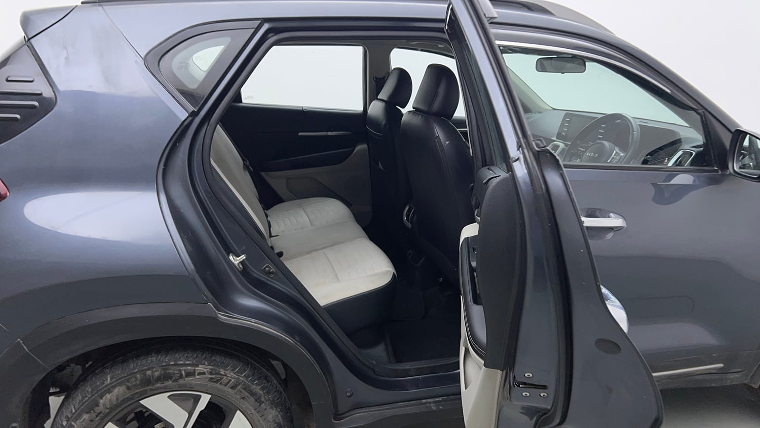 Used 2023 Kia Sonet HTX 1.0 Turbo Petrol DCT Petrol Automatic interior RIGHT SIDE REAR DOOR CABIN VIEW