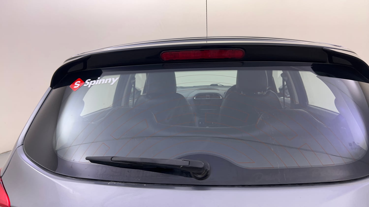 Used 2019 Tata Tiago Revotron XZ Plus Dual Tone Petrol Manual top_features Rear wiper