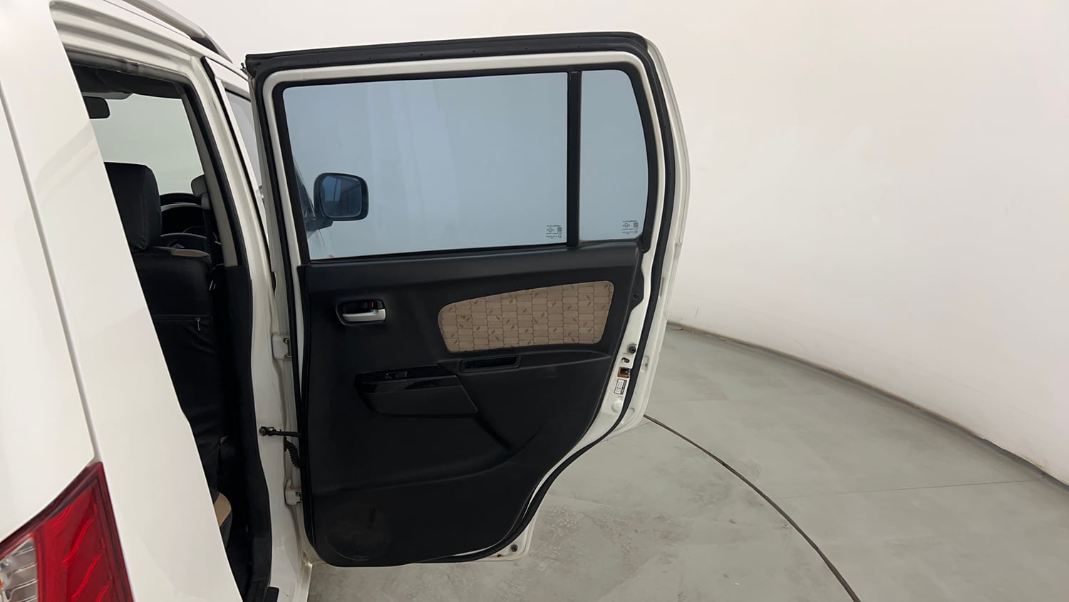 Used 2017 Maruti Suzuki Wagon R 1.0 VXI AMT (O) Petrol Automatic interior RIGHT REAR DOOR OPEN VIEW