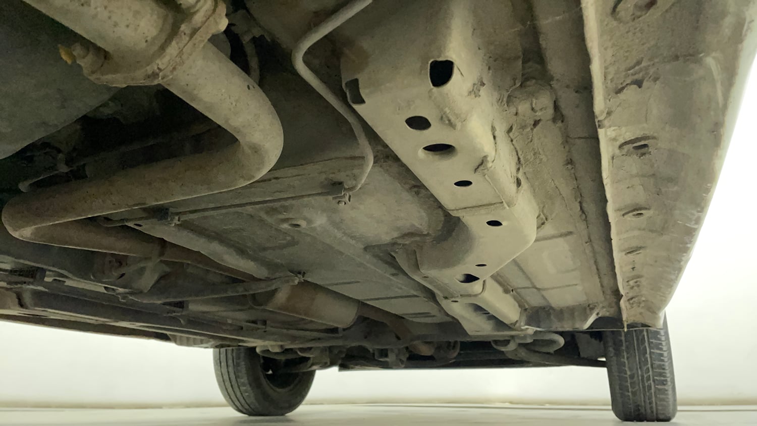 Used 2023 Tata Tiago XT (O) Petrol Manual extra REAR RIGHT UNDERBODY VIEW