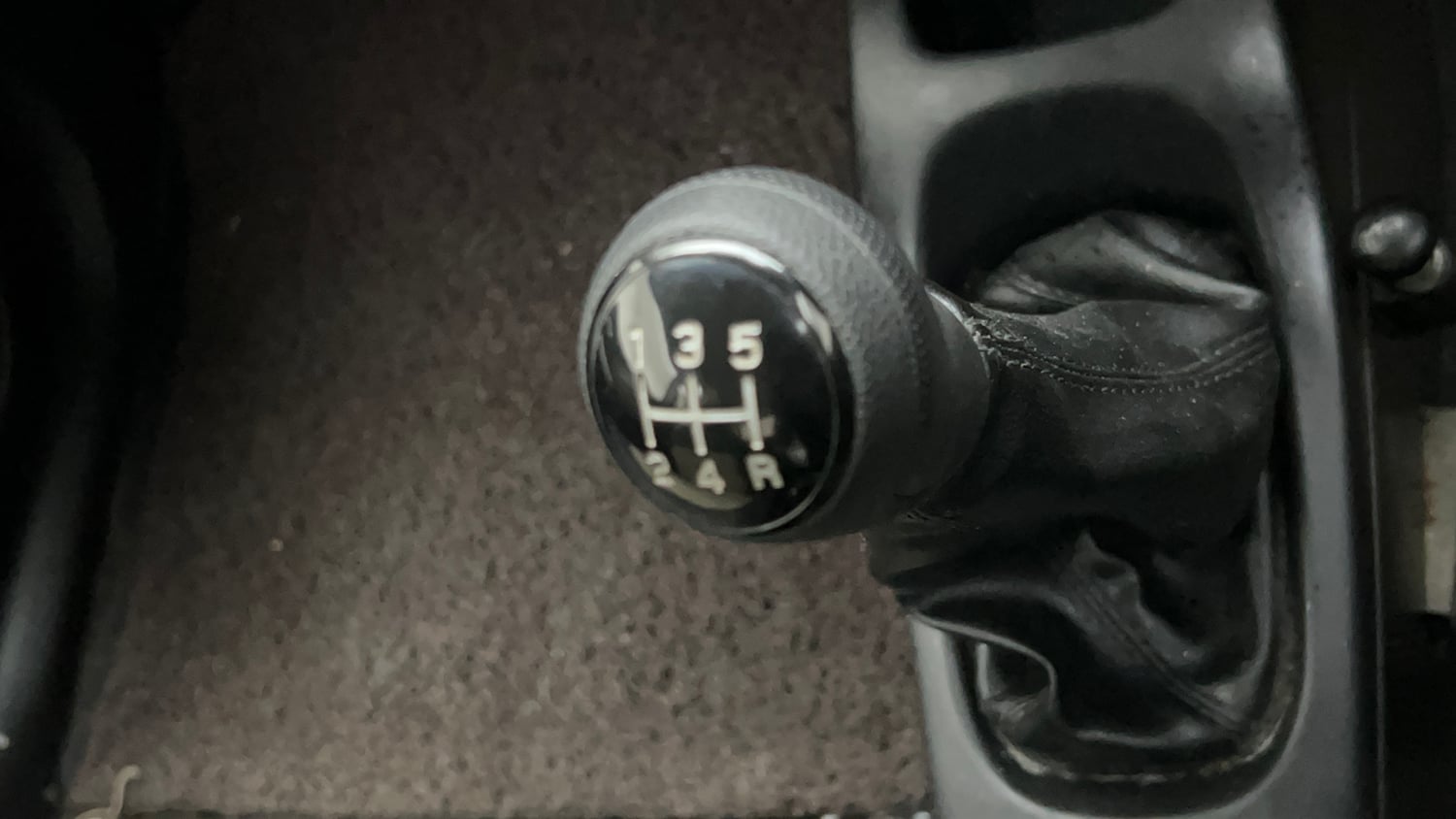 Used 2017 Maruti Suzuki Wagon R LXI CNG Cng Manual interior GEAR  KNOB VIEW