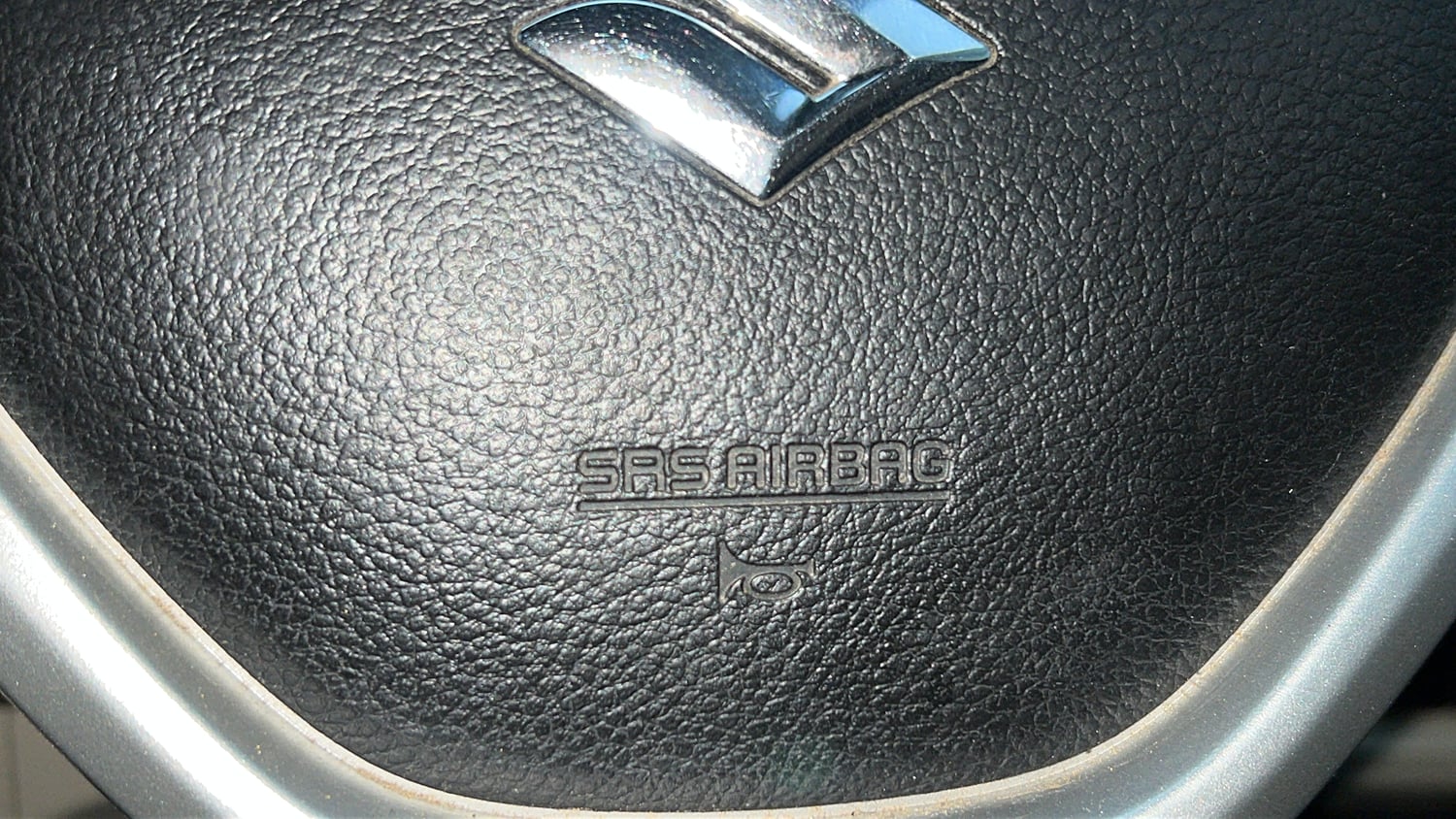 Used 2022 Maruti Suzuki Alto 800 LXi (O) Petrol Manual top_features Airbags
