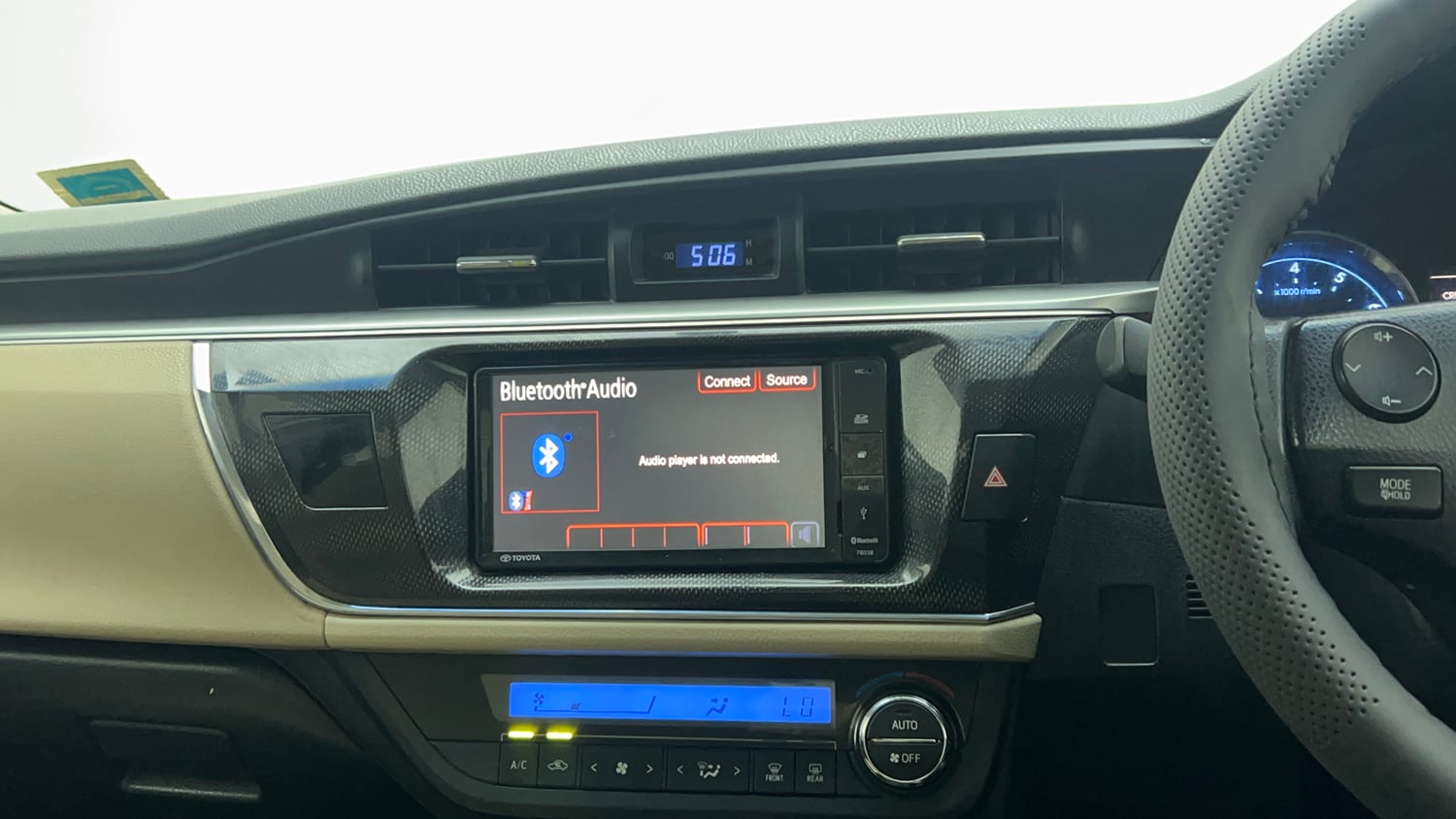 Used 2016 Toyota Corolla Altis VL AT Petrol Petrol Automatic top_features Integrated (in-dash) music system