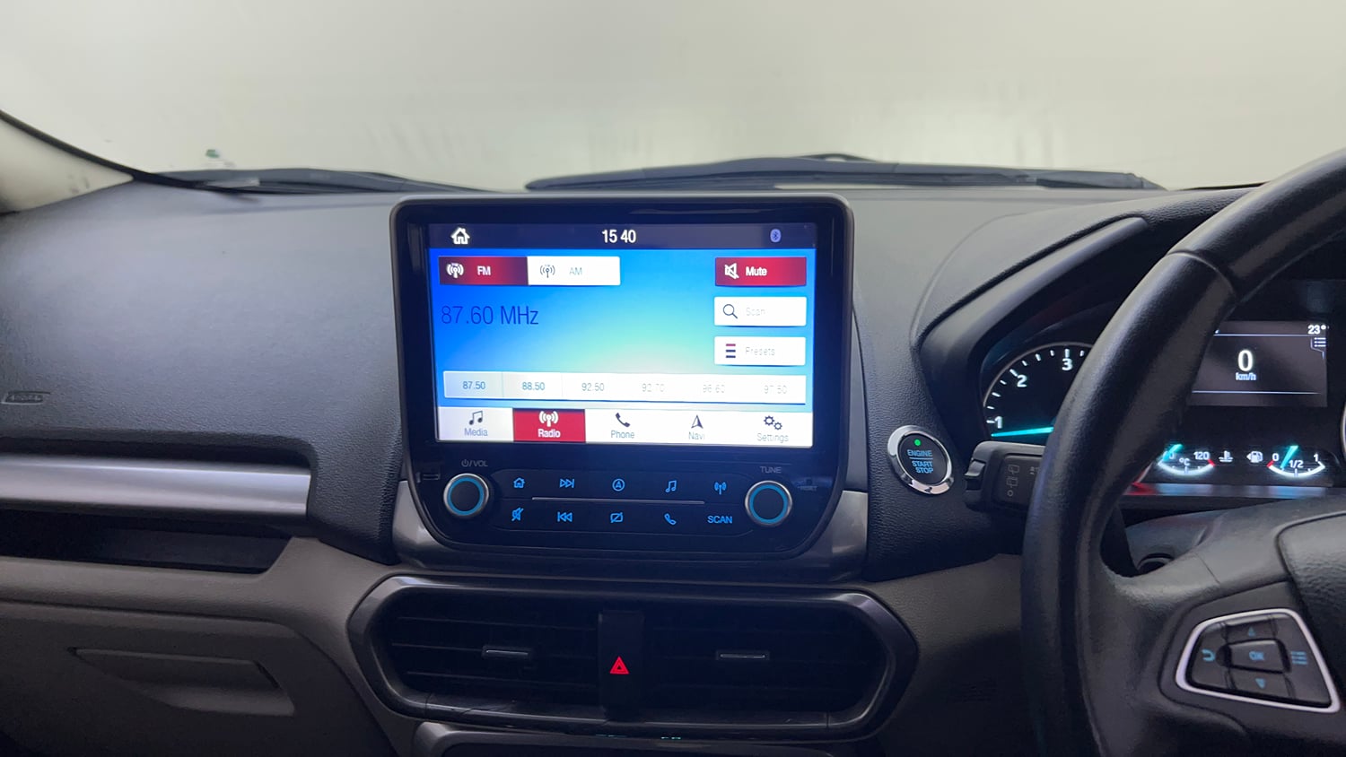 Used 2021 Ford EcoSport Titanium 1.5L TDCi Diesel Manual top_features Touch screen infotainment system