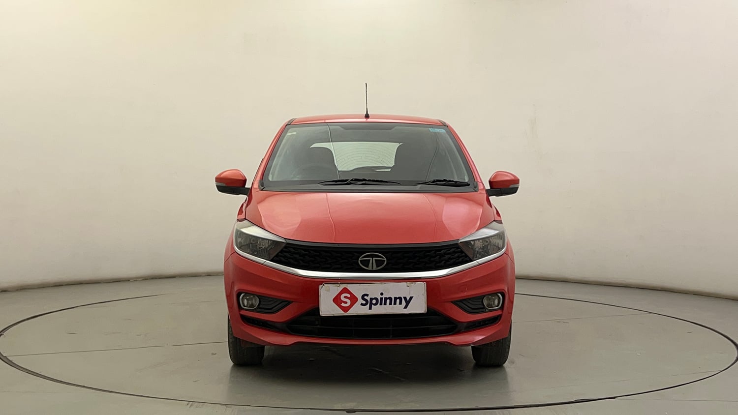 Used 2021 Tata Tiago XZ Petrol Manual exterior FRONT VIEW
