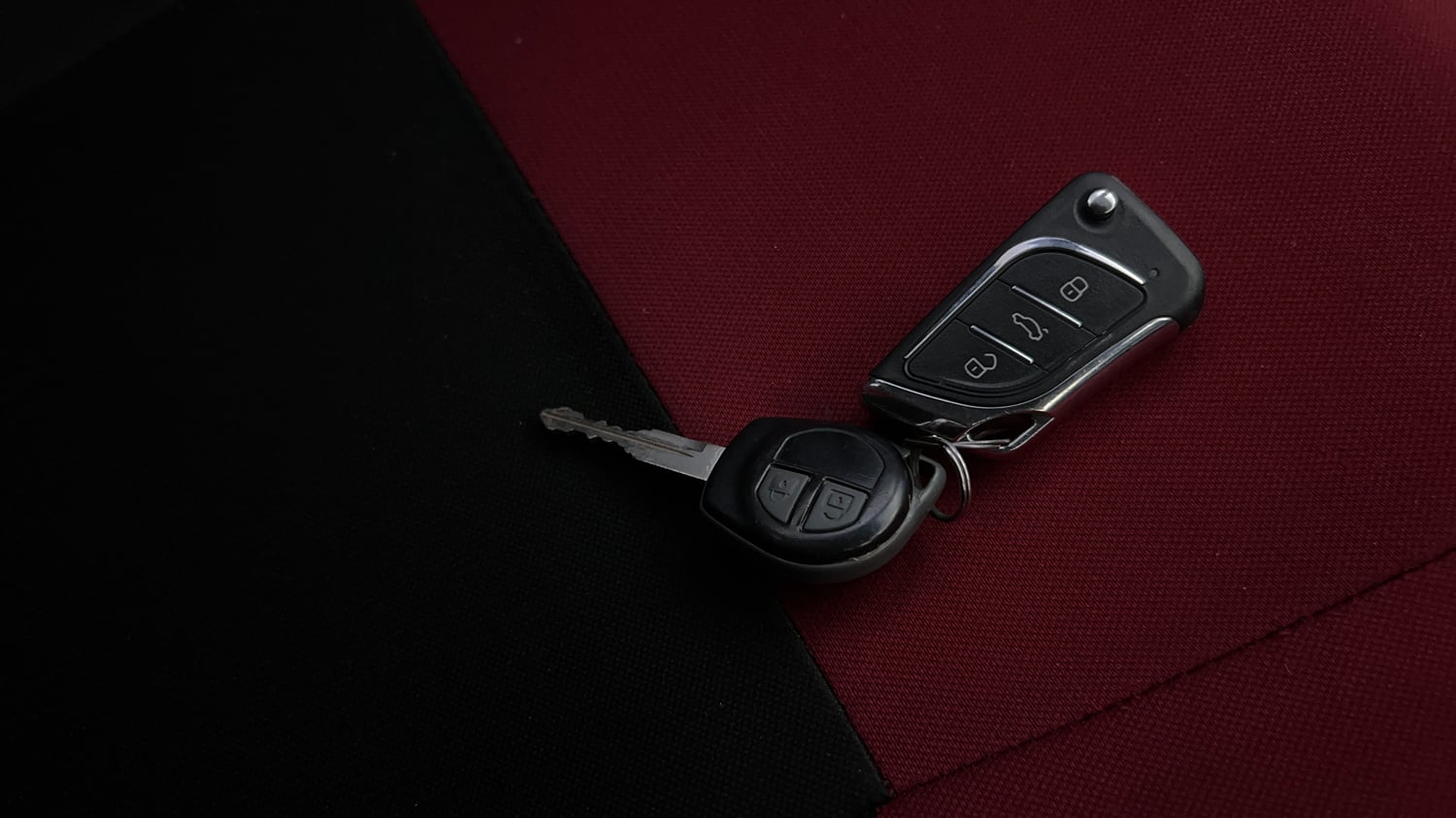 Used 2012 Maruti Suzuki Swift VXi Petrol Manual extra CAR KEY VIEW