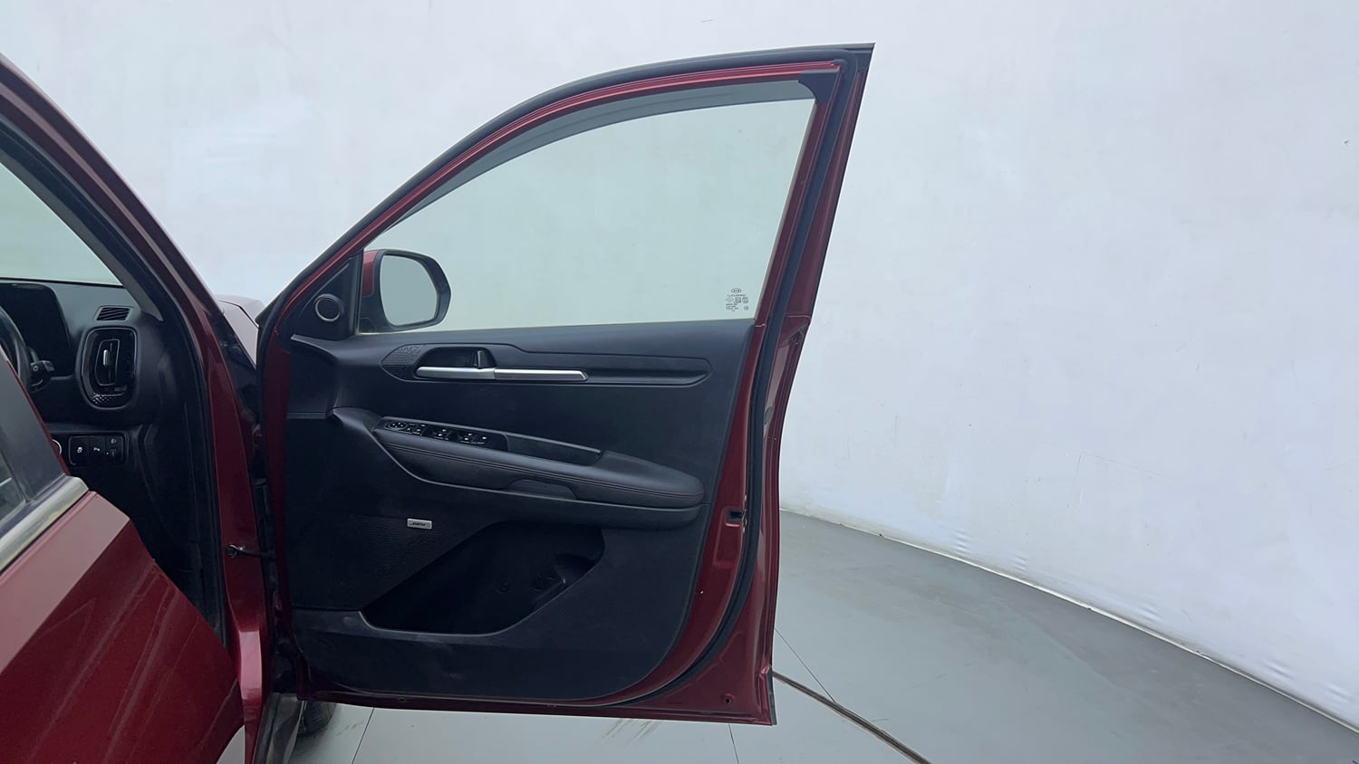 Used 2021 Kia Sonet GTX Plus 1.5 Diesel Manual interior RIGHT FRONT DOOR OPEN VIEW