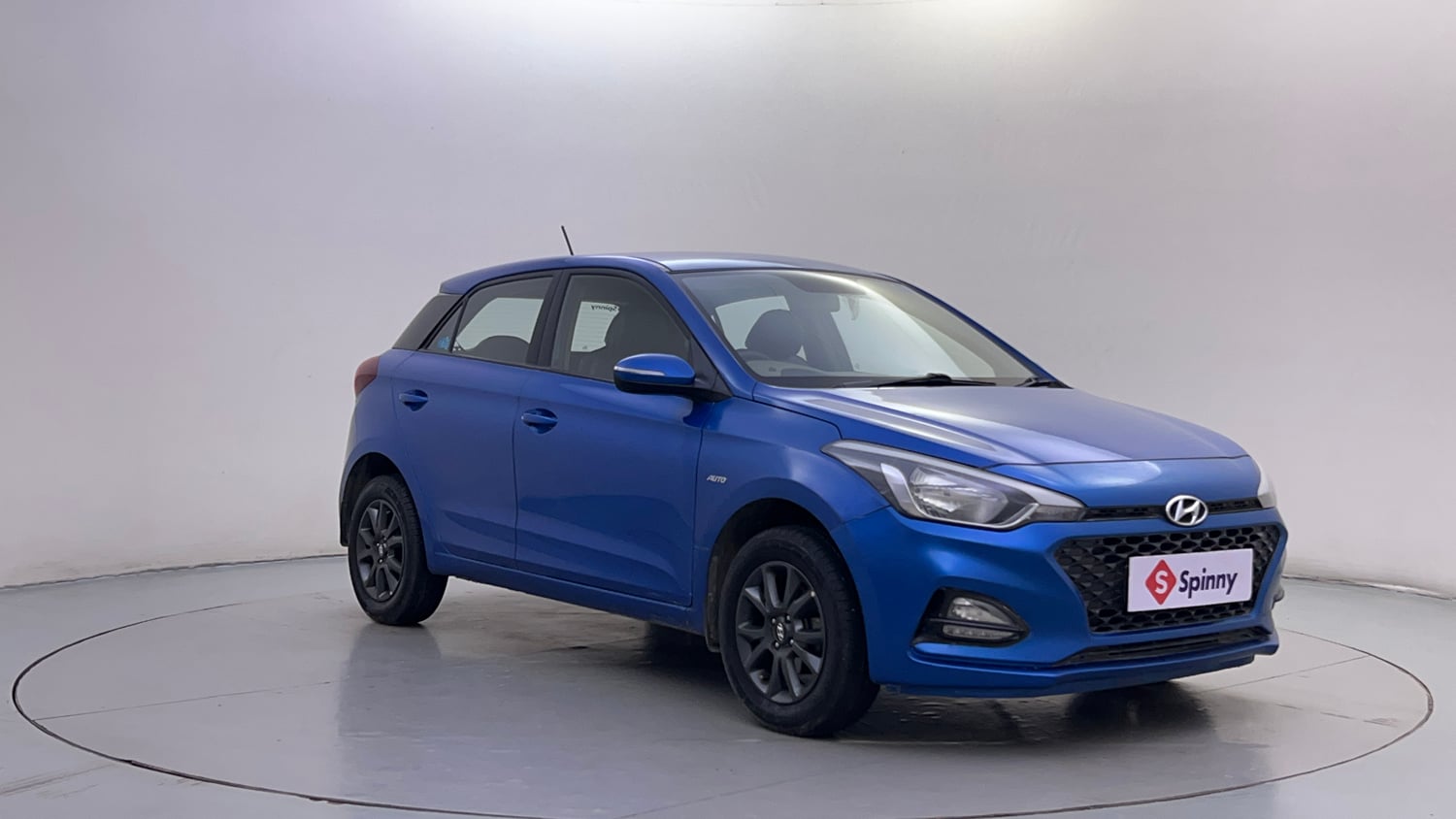 Used 2018 Hyundai Elite i20 Asta 1.2 AT Petrol Automatic exterior RIGHT FRONT CORNER VIEW