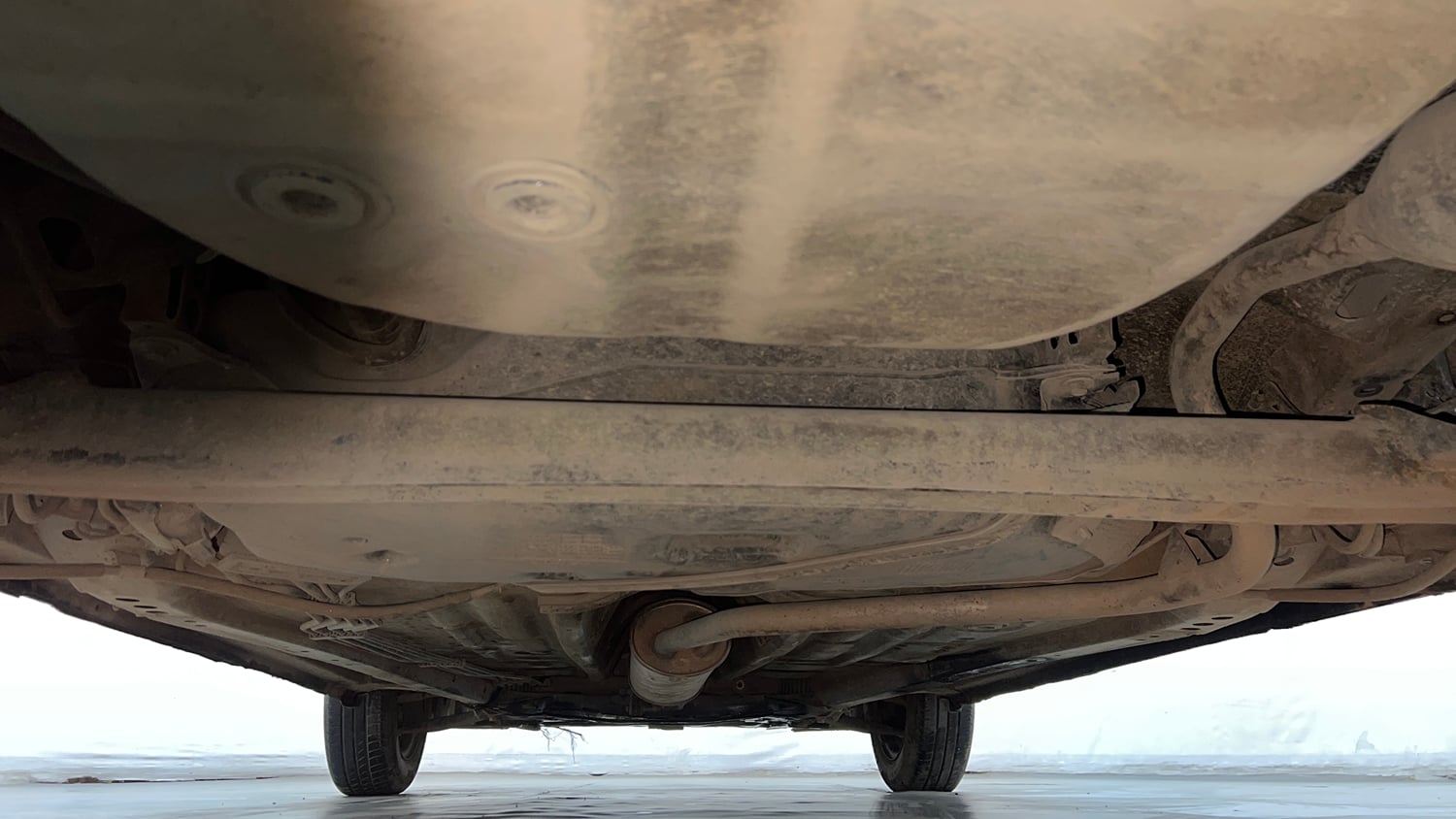Used 2023 Maruti Suzuki Wagon R VXI 1.0 CNG Cng Manual extra REAR UNDERBODY VIEW (TAKEN FROM REAR)
