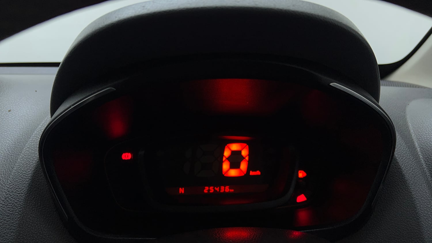 Used 2019 Renault Kwid 1.0 RXT AMT Opt Petrol Automatic interior CLUSTERMETER VIEW