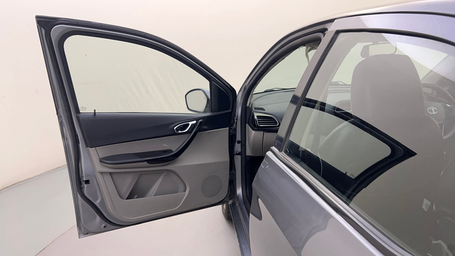 Used 2019 Tata Tiago Revotron XZ Plus Dual Tone Petrol Manual interior LEFT FRONT DOOR OPEN VIEW