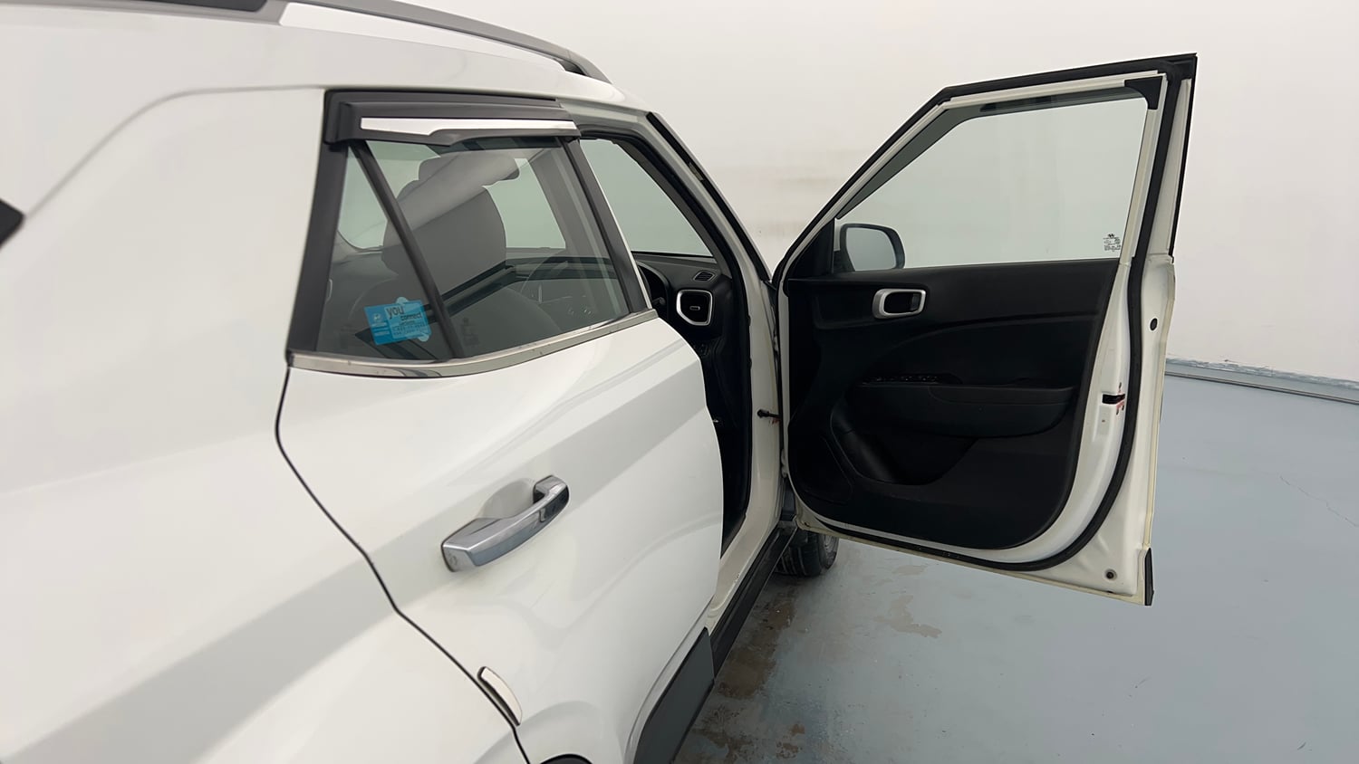Used 2019 Hyundai Venue SX Plus 1.0 Turbo DCT Petrol Automatic interior RIGHT FRONT DOOR OPEN VIEW