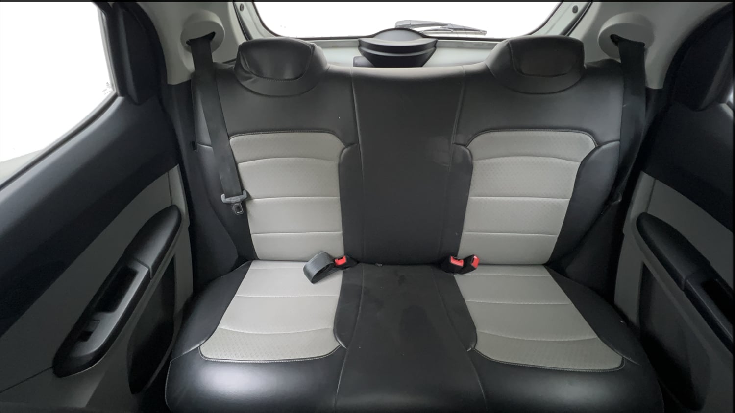 Used 2020 Tata Tiago XZA Petrol Automatic interior REAR SEAT CONDITION VIEW