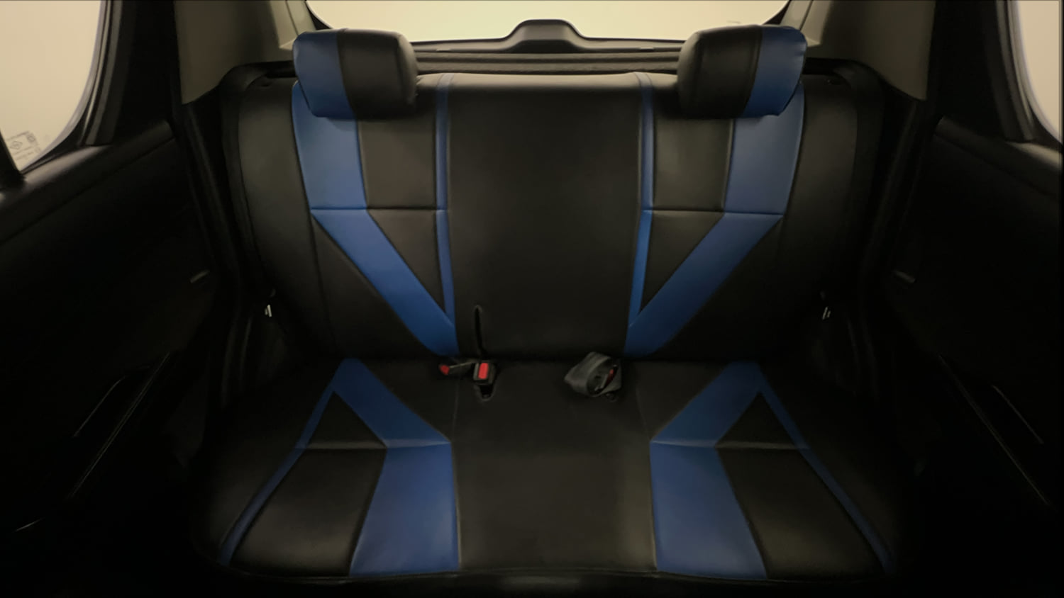 Used 2013 Maruti Suzuki Swift VXi Petrol Manual interior REAR SEAT CONDITION VIEW