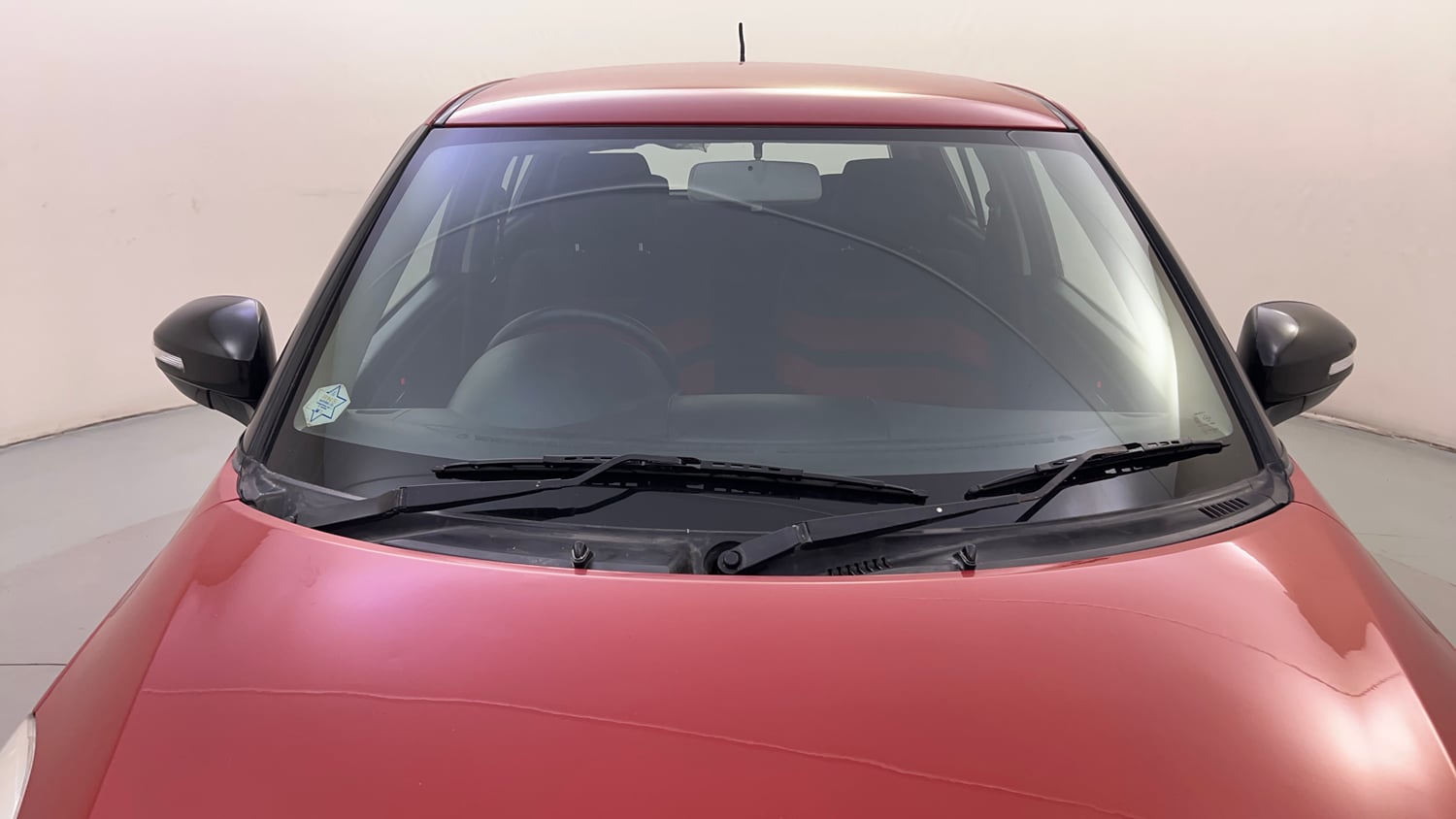 Used 2012 Maruti Suzuki Swift VXi Petrol Manual exterior FRONT WINDSHIELD VIEW