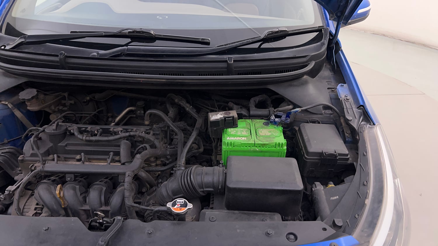 Used 2018 Hyundai Elite i20 Asta 1.2 AT Petrol Automatic engine ENGINE LEFT SIDE HINGE & APRON VIEW